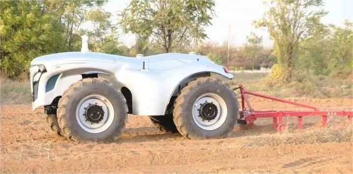 Tren pangembangan traktor farm sing ora dingerteni