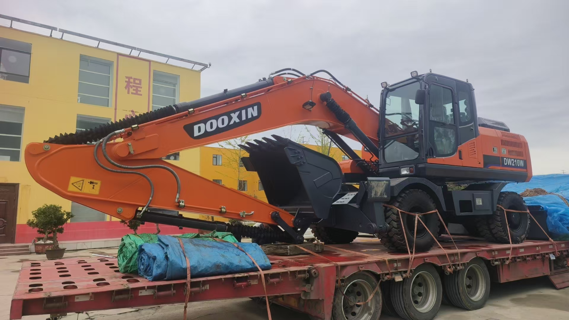 Pengiriman Orde Anyar kanggo EXCAVATOR 21TON
